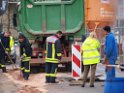 LKW riss Leitung vom Hydrauliktank ab Koeln Kalk Sieversstr P71